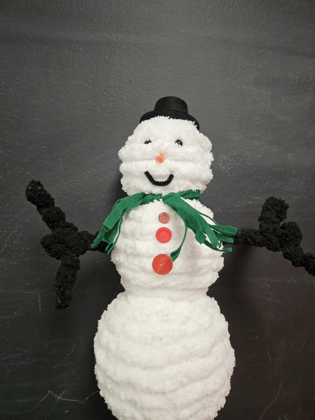 Chunky Yarn Snowman