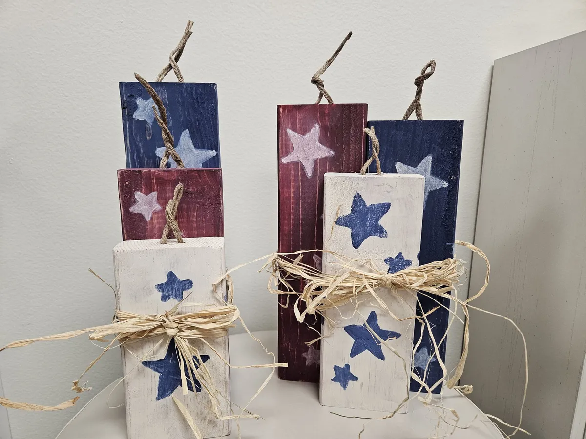 🎆 Paint Your Own Wooden Firecrackers
