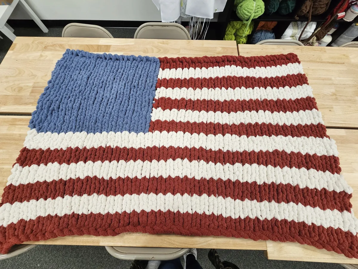 Chunky Knit Flag Blanket Workshop