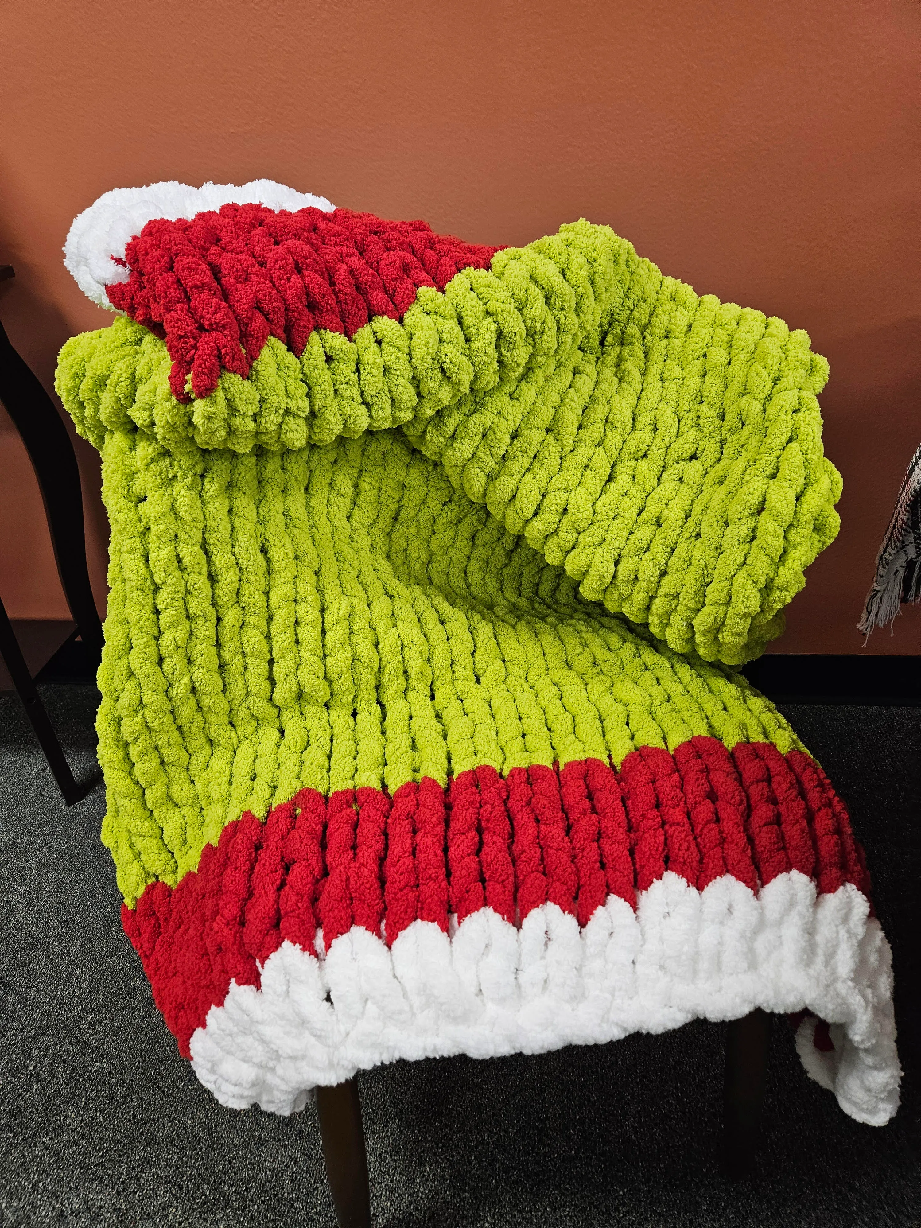 Grinch Chunky Knit Blanket Workshop
