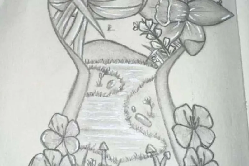 ✏️ Whimsical Keyhole Pencil Drawing Class