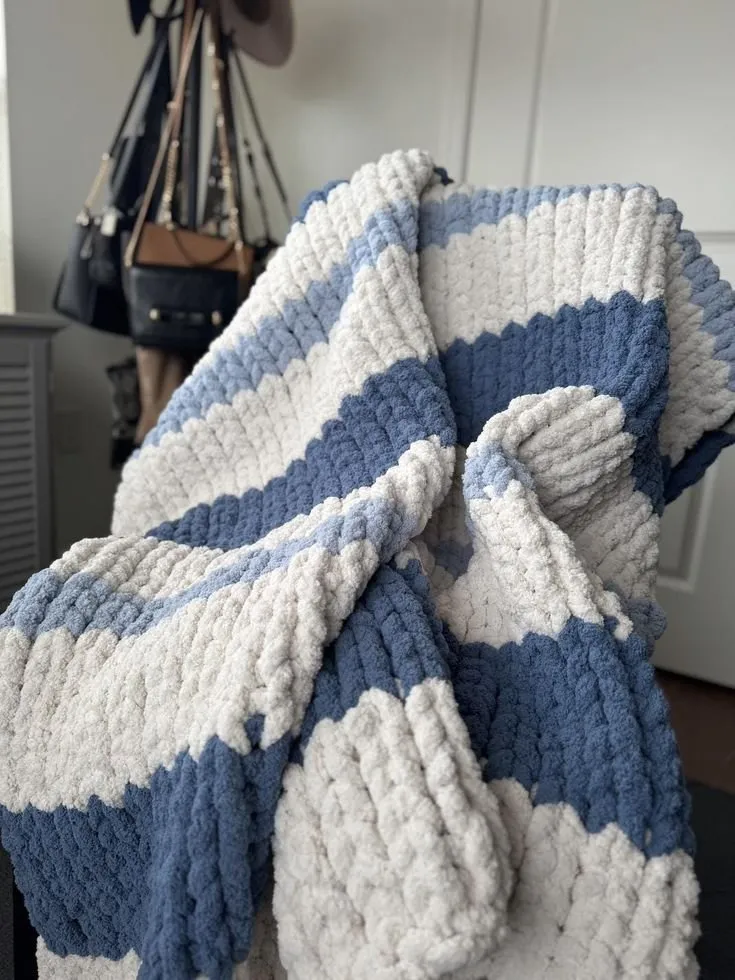 Winter Blues Chunky Knit Blanket Workshop